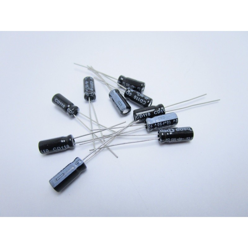 10 pezzi Condensatori elettrolitici condensatore radiale 10uF 50v 5mmx11mm